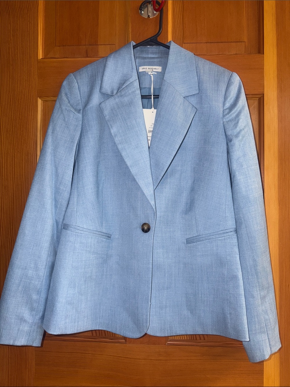 NWT Free Assembly Classic Tailored blazer